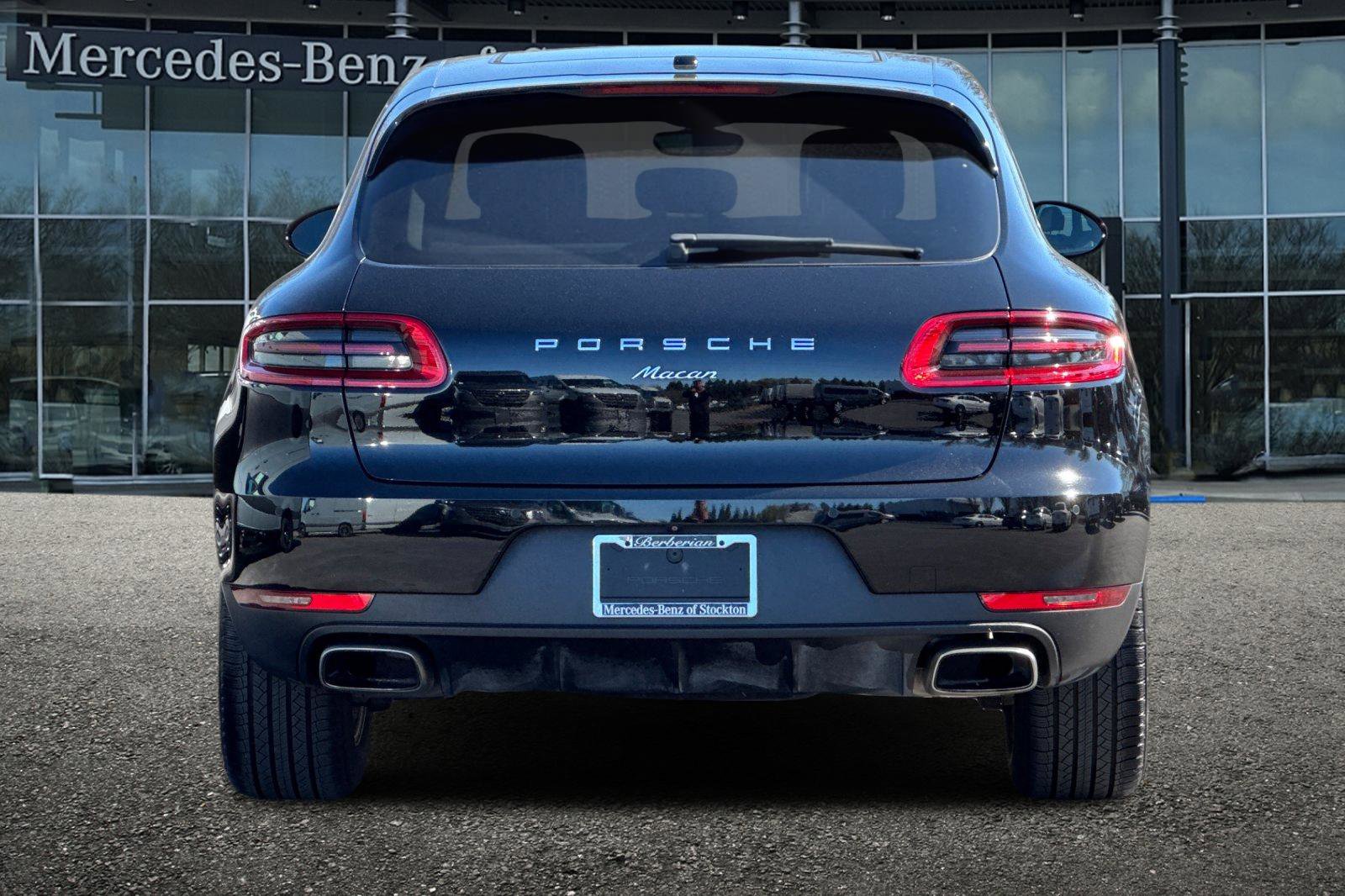 Used 2018 Porsche Macan image 5