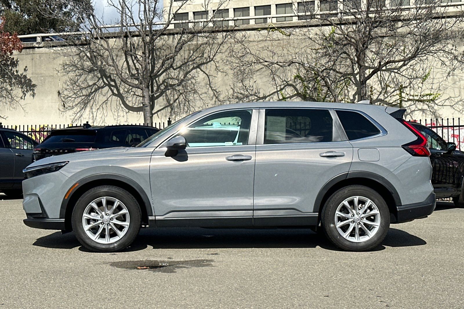 Used 2023 Honda CR-V EX-L image 7