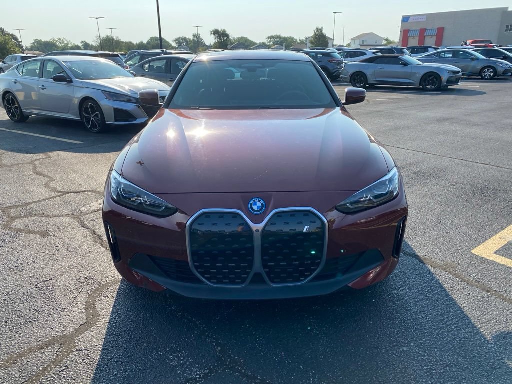 Used 2023 BMW i4 eDrive35 RWD image 2