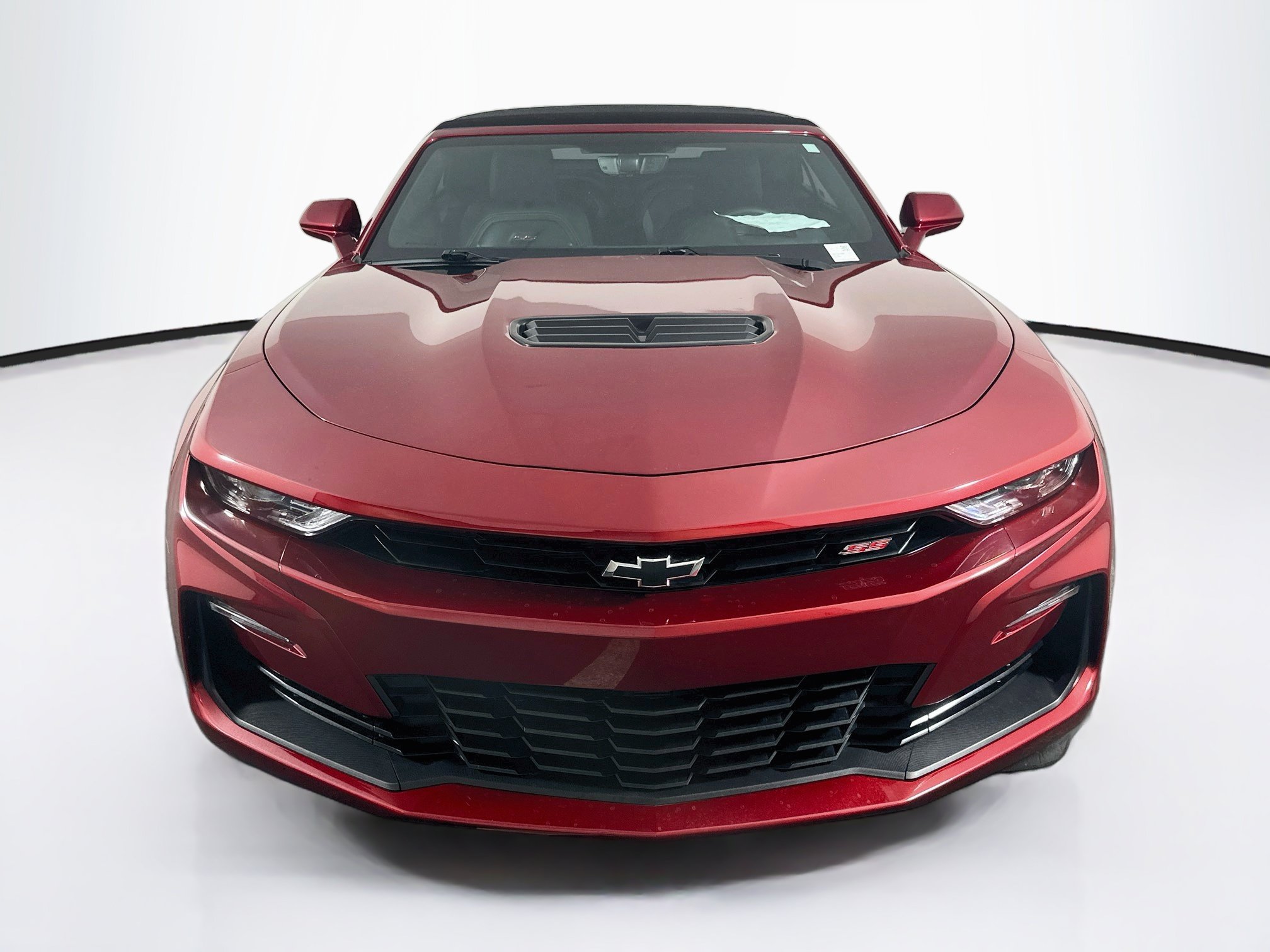 Used 2022 Chevrolet Camaro SS RWD image 2