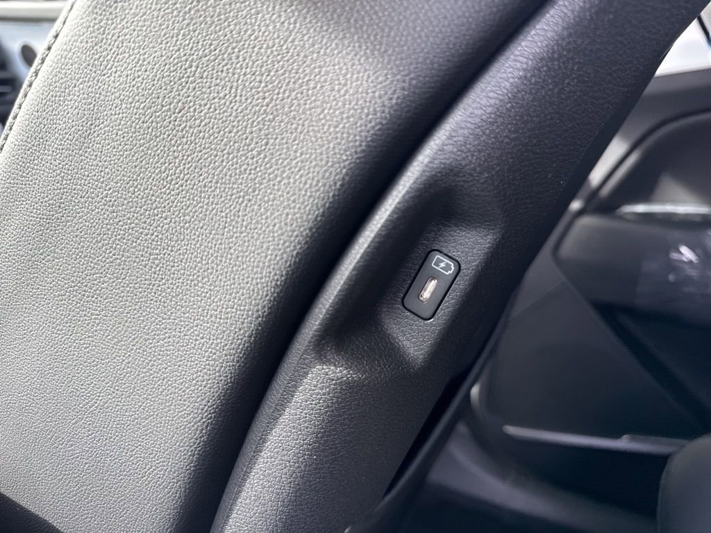 New 2026 Kia Sportage EX image 9