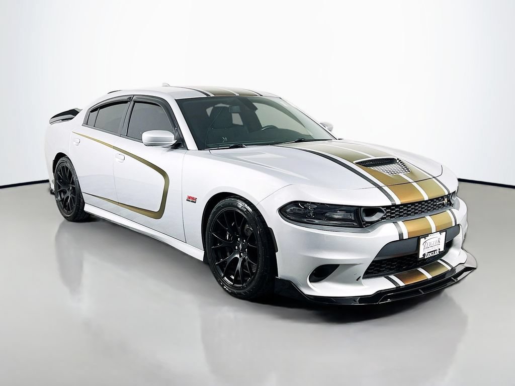 Used 2019 Dodge Charger Scat Pack w/ Dynamics Package RWD image 3