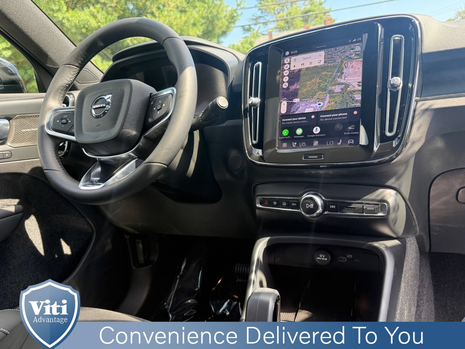 Used 2023 Volvo XC40 Recharge Ultimate w/ Protection Package Premier AWD/4WD image 31