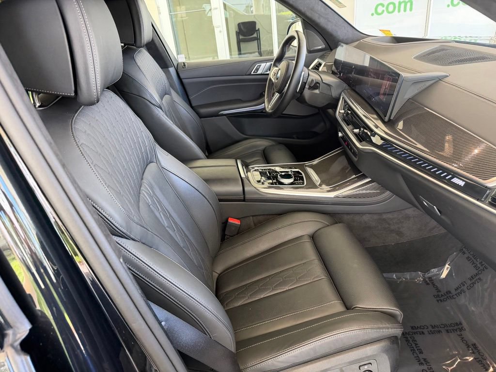 Used 2026 BMW X7 M60i AWD/4WD image 26