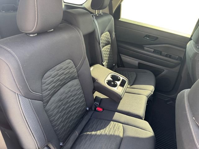 Used 2023 Nissan Pathfinder SV FWD image 24