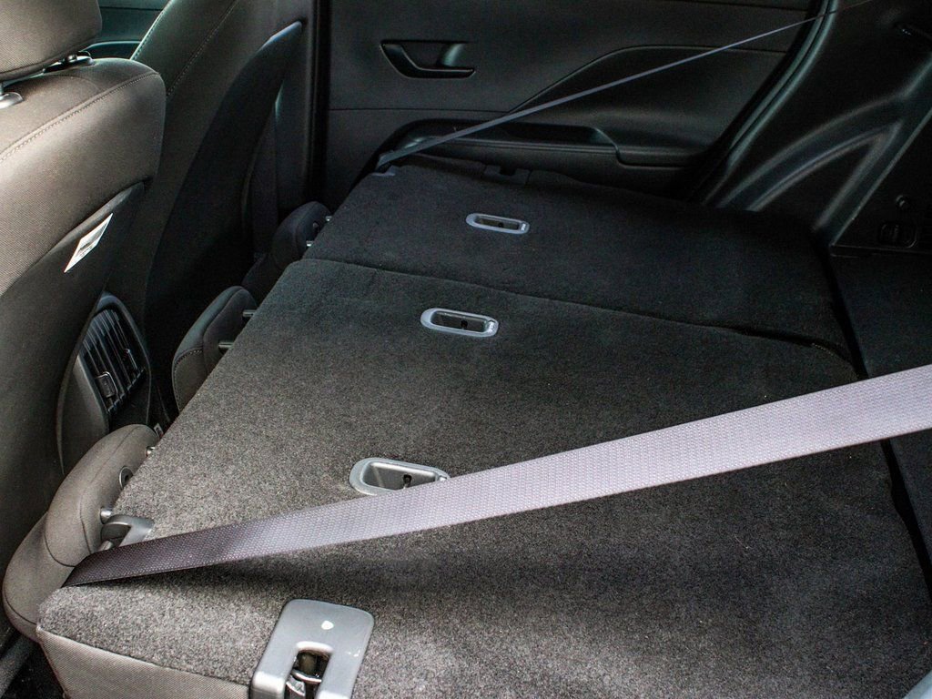 Used 2025 Hyundai Kona SEL image 34