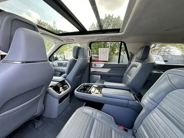 Certified 2023 Lincoln Navigator Black Label AWD/4WD image 18