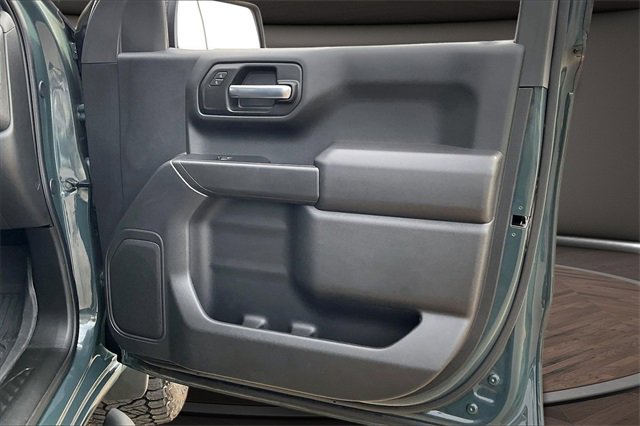 Used 2025 Chevrolet Silverado 1500 Custom Trail Boss w/ Turbomax Blackout Package image 22