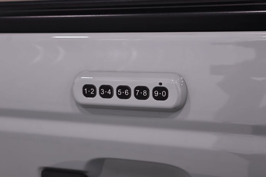 Certified 2023 Ford Bronco Wildtrak image 11