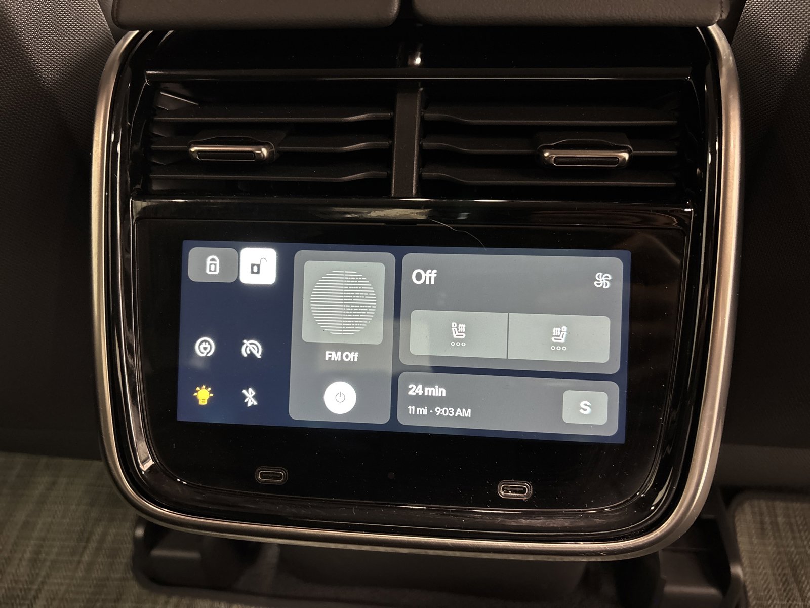Used 2024 Rivian R1T Adventure AWD/4WD image 28
