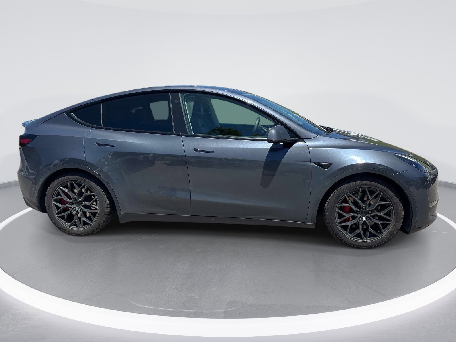 Used 2022 Tesla Model Y Performance AWD/4WD image 9