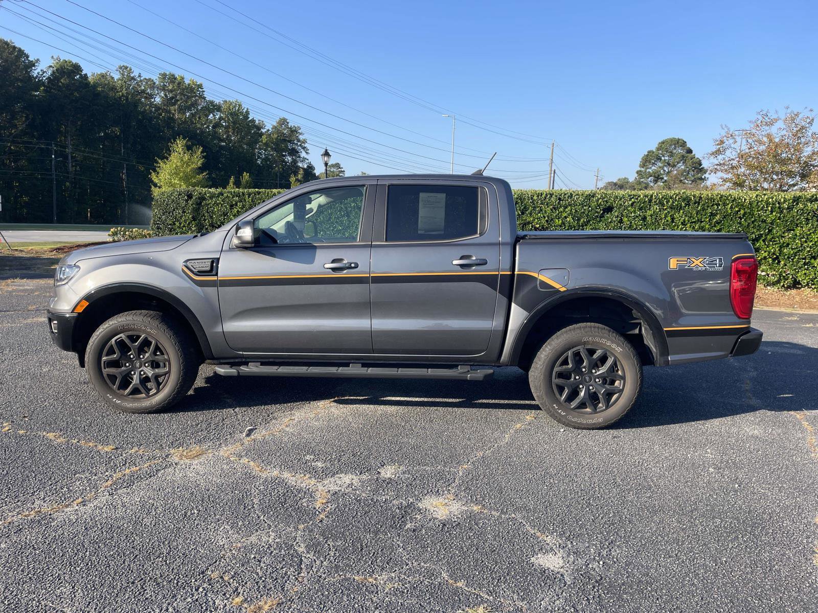 Used 2022 Ford Ranger Lariat w/ Equipment Group 501A High image 6