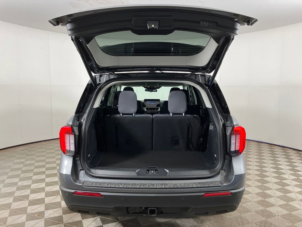 New 2026 Ford Explorer Active RWD image 27