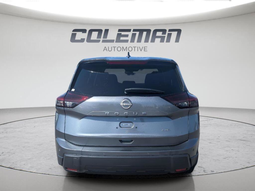 Certified 2026 Nissan Rogue S AWD/4WD image 4