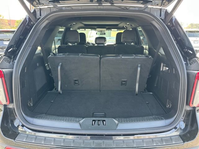 Used 2022 Ford Explorer ST-Line w/ Class IV Trailer Tow Package image 30