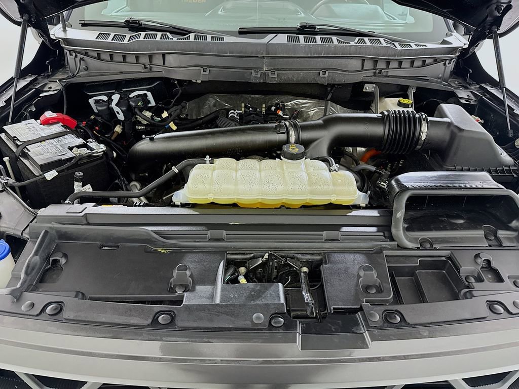 Used 2025 Ford F150 Tremor w/ Tow/Haul Package image 29