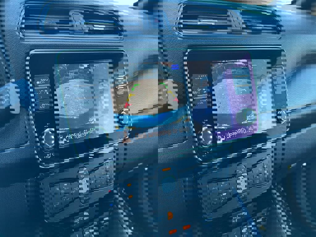 Used 2024 Nissan Leaf SV Plus image 19