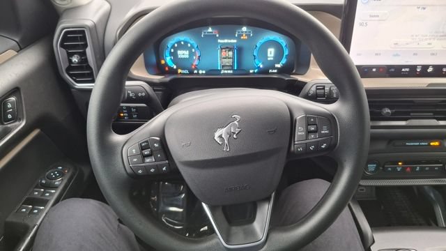 Used 2025 Ford Bronco Sport Big Bend AWD/4WD image 7