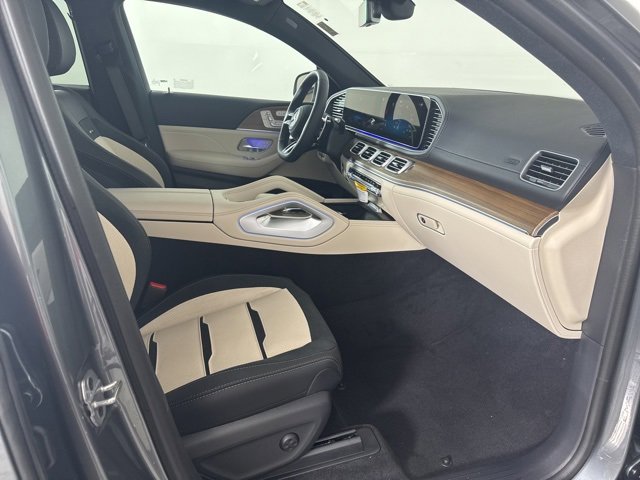 New 2026 Mercedes-Benz GLE 53 AMG 4MATIC Coupe image 25