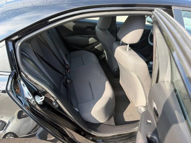 Used 2023 Toyota Corolla LE FWD image 33