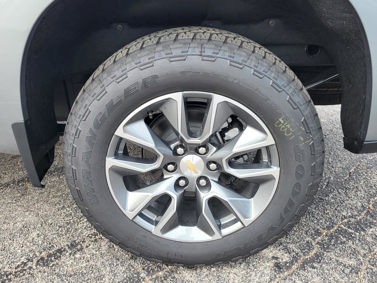 New 2026 Chevrolet Silverado 1500 LT image 19