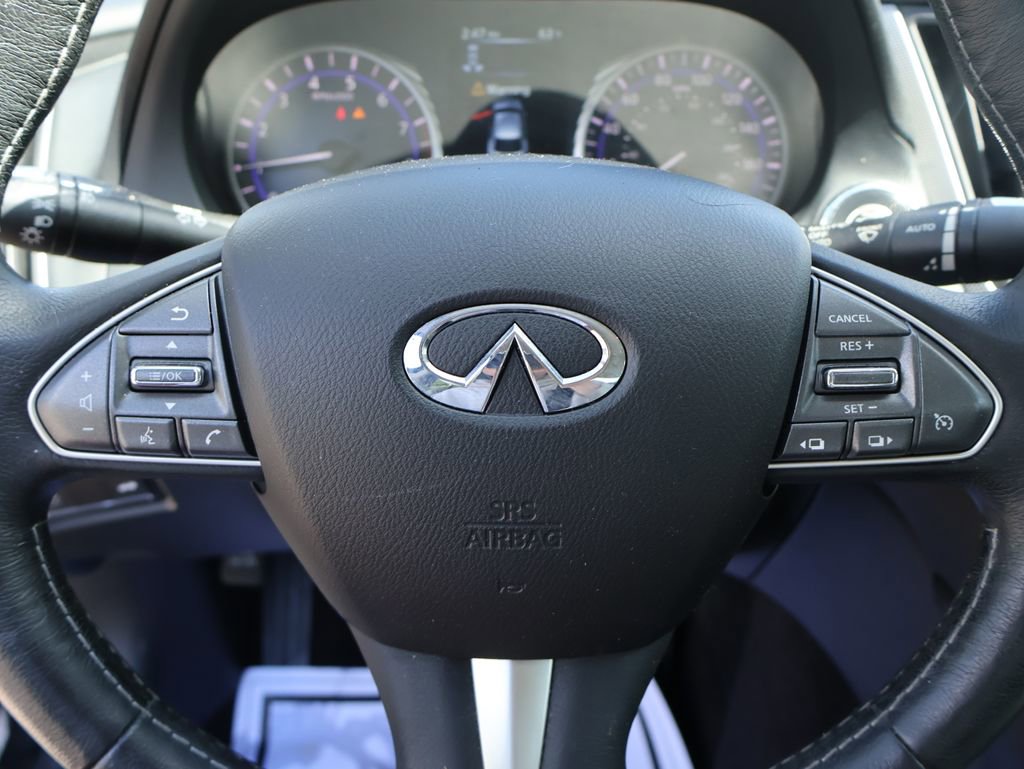 Used 2016 INFINITI Q50 3.0t Premium w/ Driver Assistance Package AWD/4WD image 27
