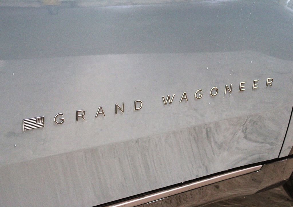 New 2026 Jeep Grand Wagoneer L Limited AWD/4WD image 47