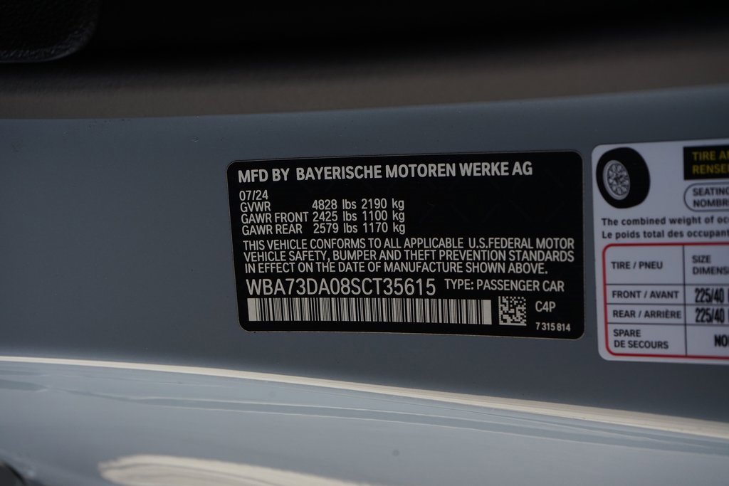 Used 2025 BMW M440i Coupe image 35