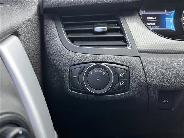 Used 2013 Ford Edge SEL image 19