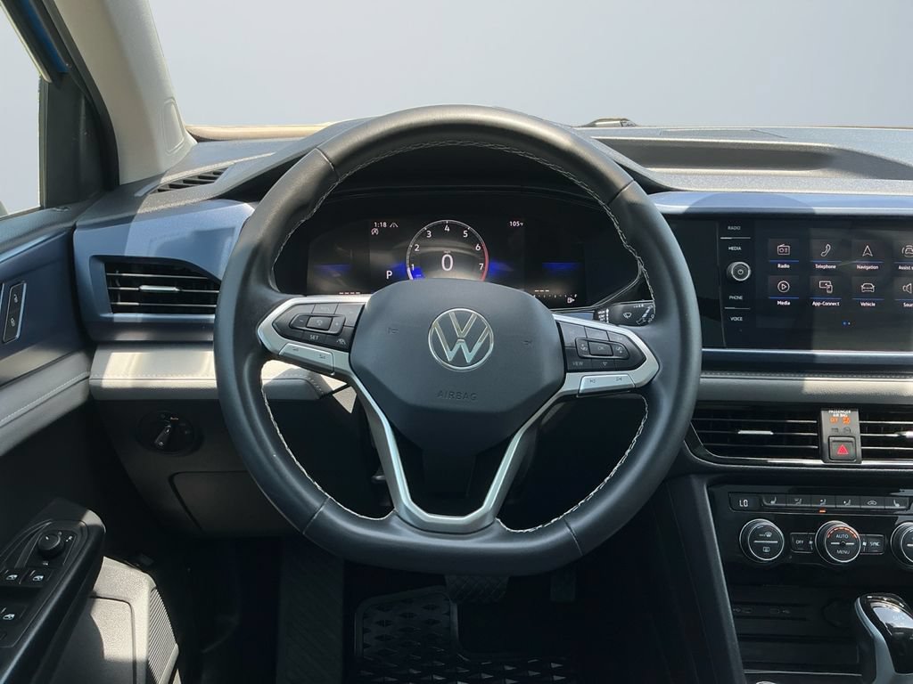 Used 2024 Volkswagen Taos SE w/ Panoramic Sunroof Package AWD/4WD image 13