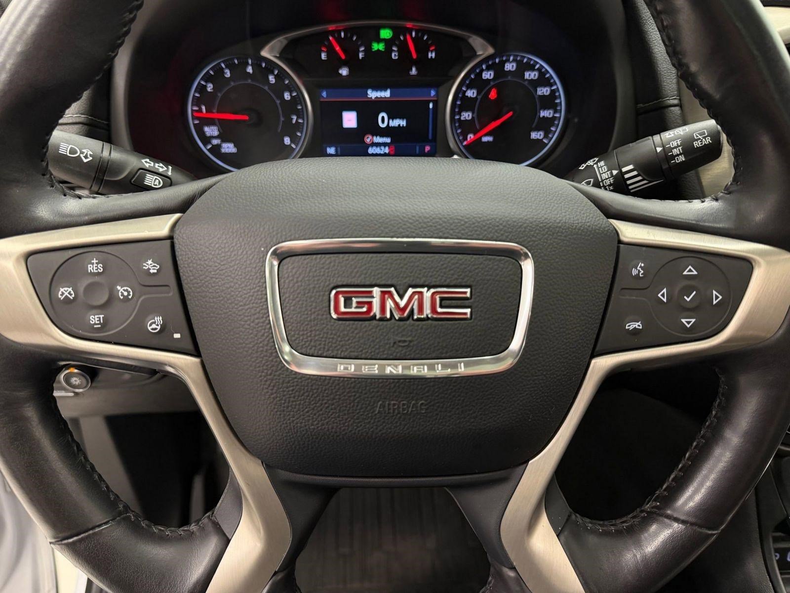 Used 2020 GMC Terrain Denali w/ Denali Premium Package image 14