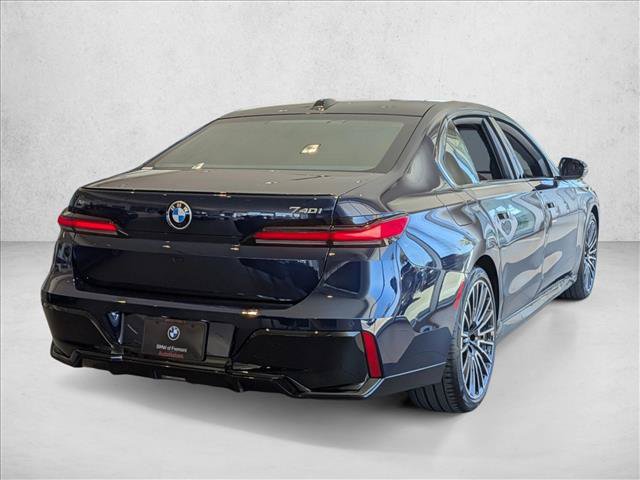 New 2026 BMW 740i xDrive w/ Executive Package AWD/4WD video 2