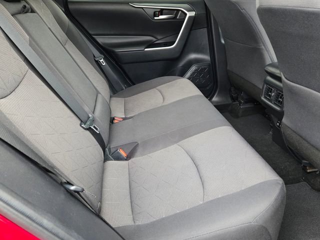 Used 2019 Toyota RAV4 XLE image 15