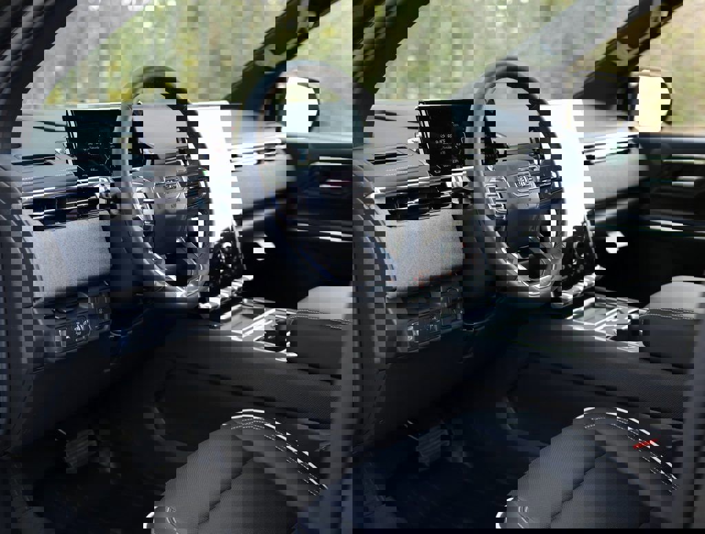 New 2026 GMC Sierra EV Elevation image 9