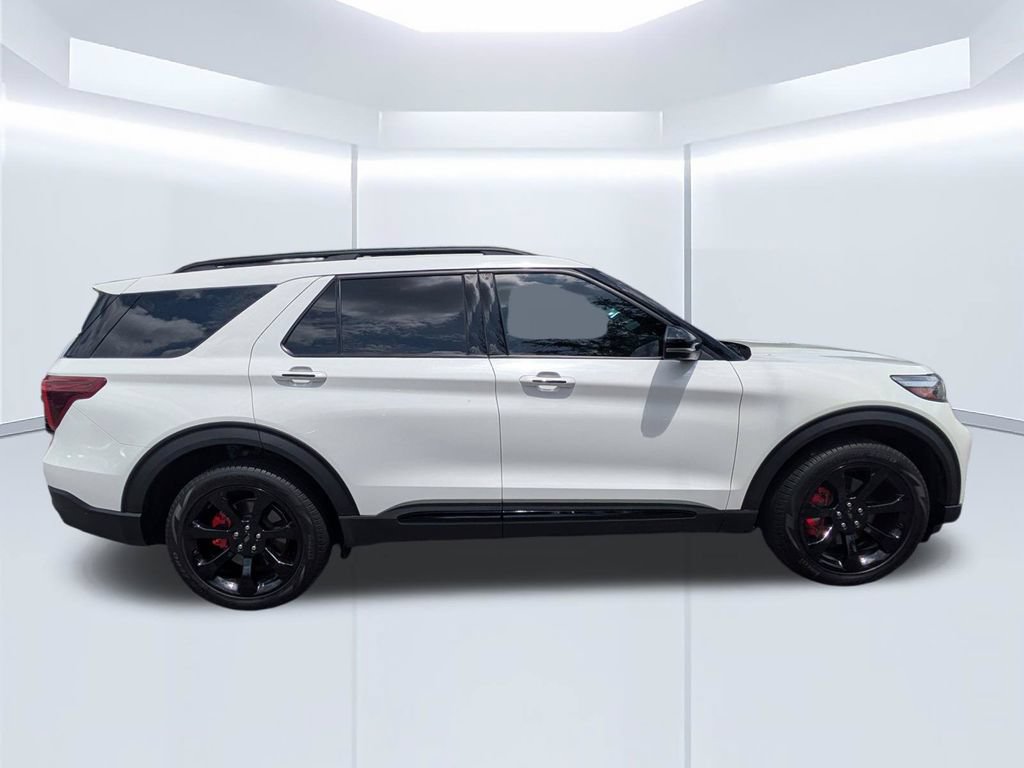 Used 2022 Ford Explorer ST w/ Equipment Group 401A AWD/4WD image 3