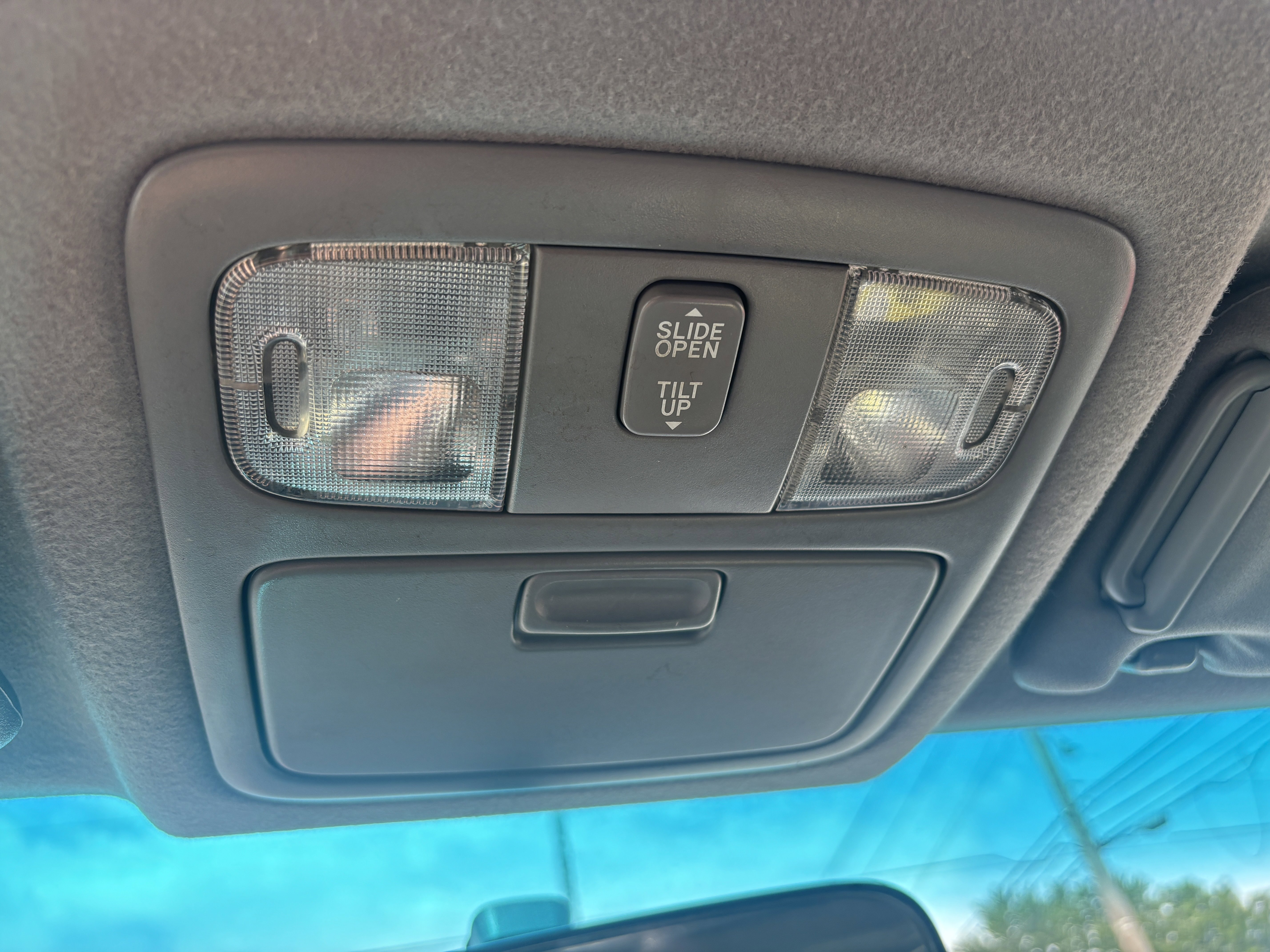 Used 2004 Toyota 4Runner Sport image 26