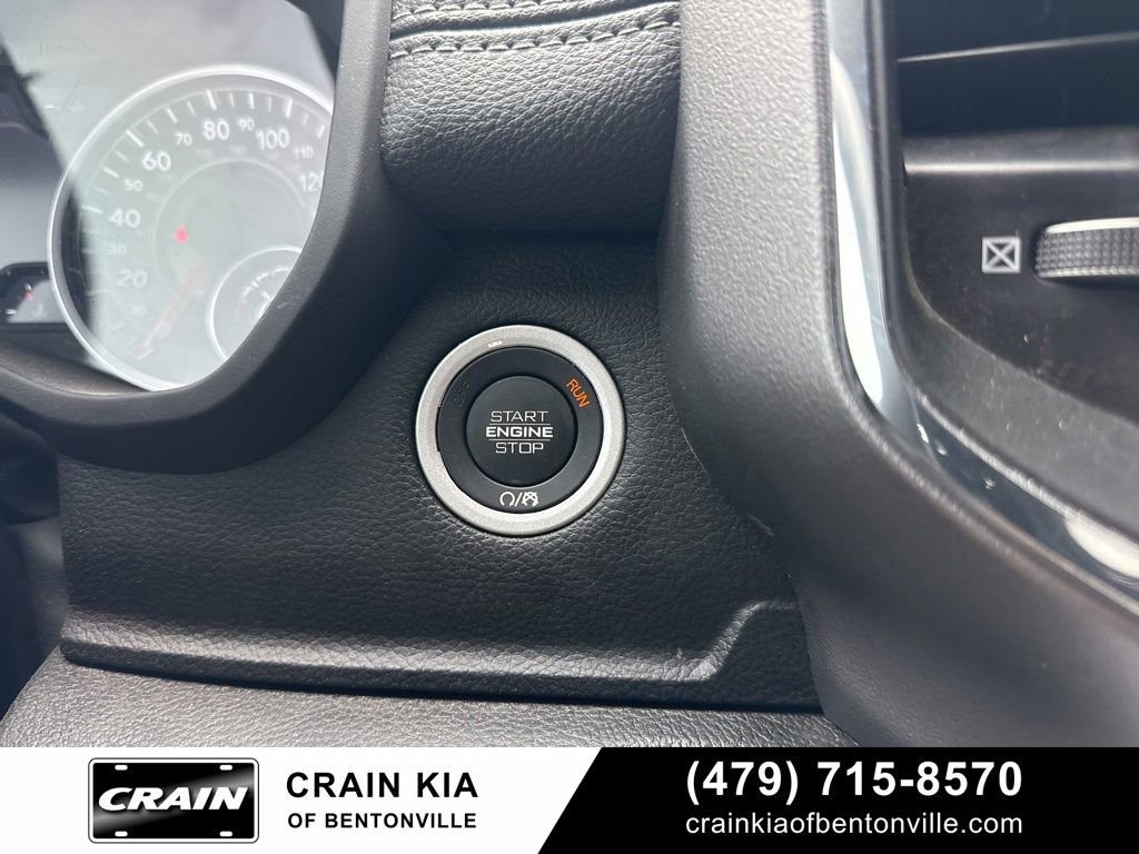 Used 2025 RAM 1500 Laramie AWD/4WD image 24