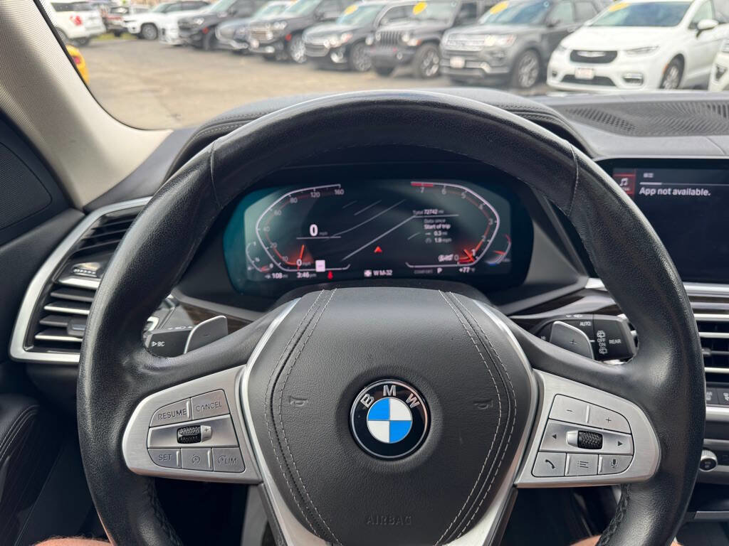 Used 2020 BMW X7 xDrive40i w/ Cold Weather Package image 17