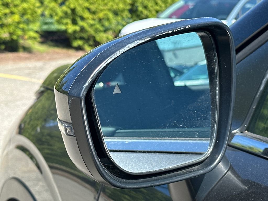 Used 2025 Mitsubishi Outlander SE AWD/4WD image 19