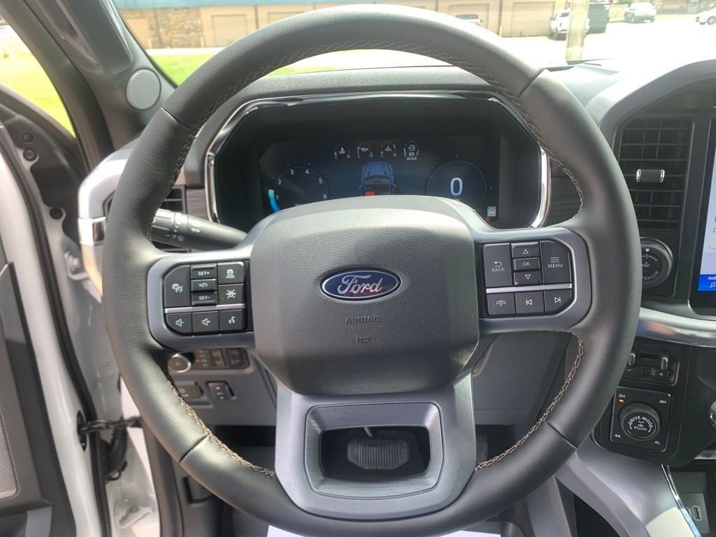 New 2025 Ford F150 Lariat w/ Equipment Group 501A Mid image 16
