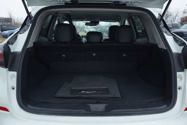 Used 2024 Nissan Murano SV w/ SV Midnight Edition Package image 18