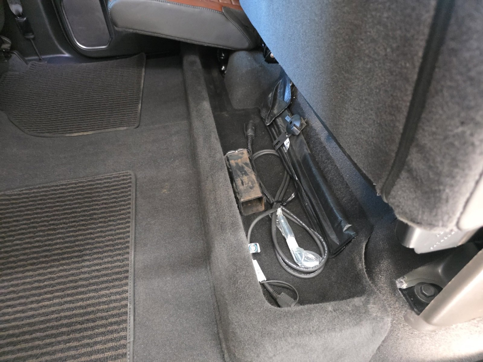 Used 2024 GMC Sierra 2500 Denali Ultimate w/ Max Trailering Package image 37