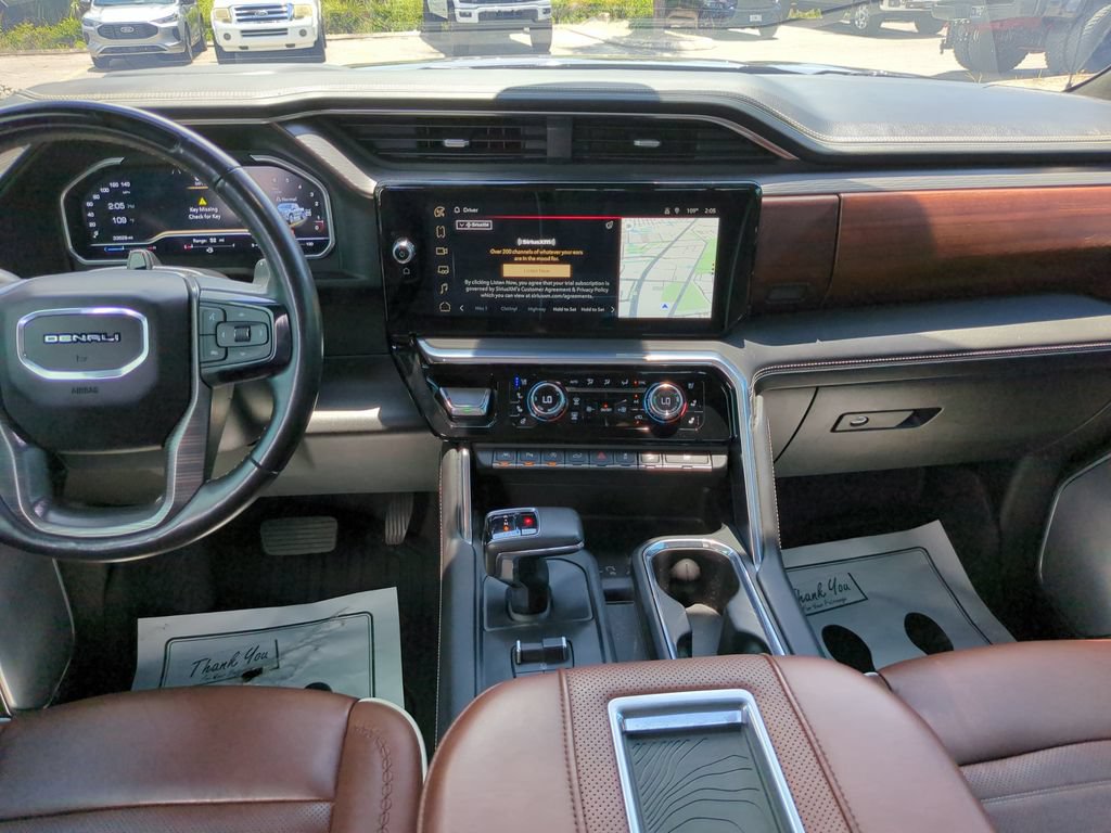 Used 2022 GMC Sierra 1500 Denali Ultimate AWD/4WD image 17