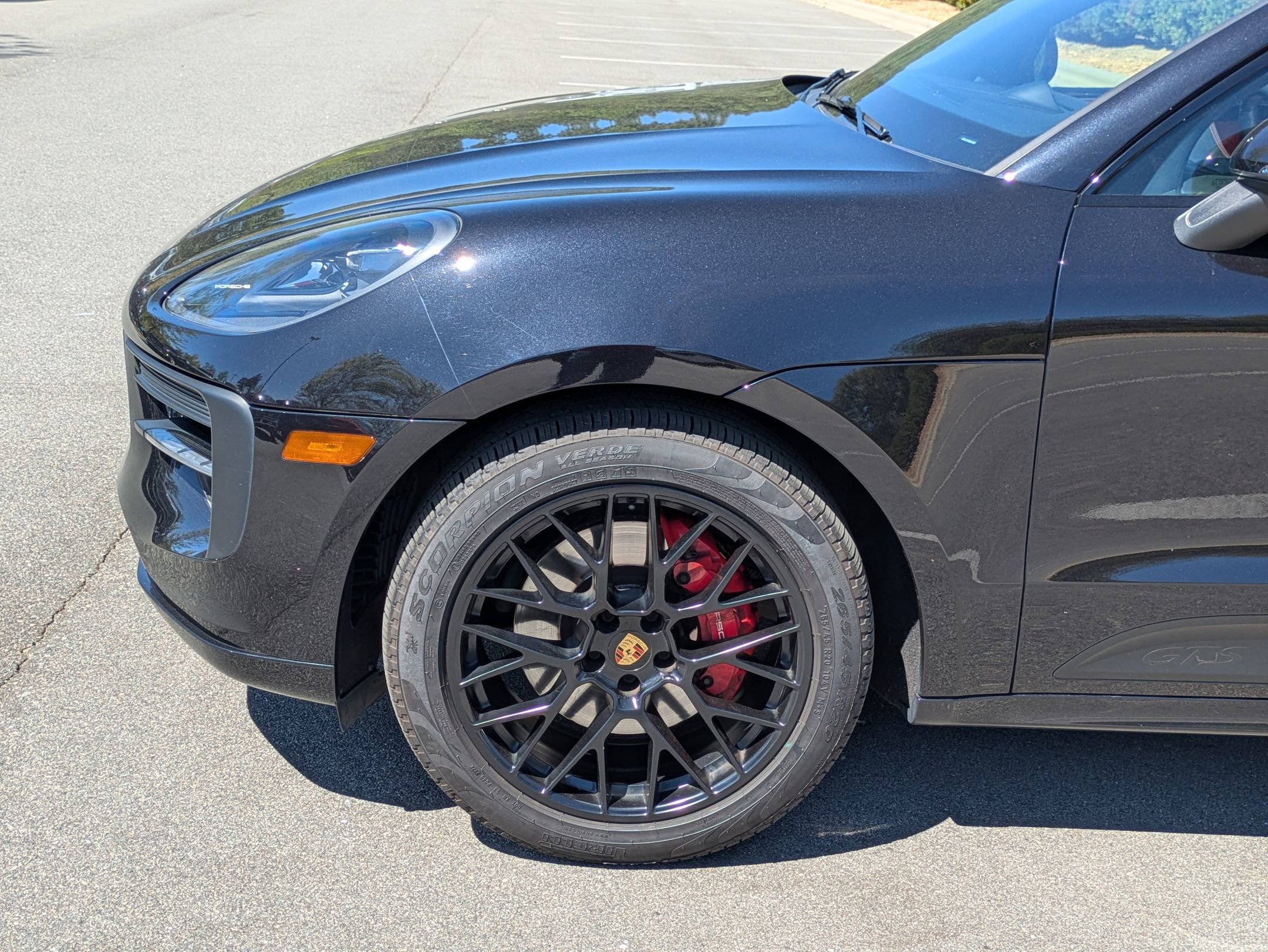 Used 2021 Porsche Macan GTS AWD/4WD image 11