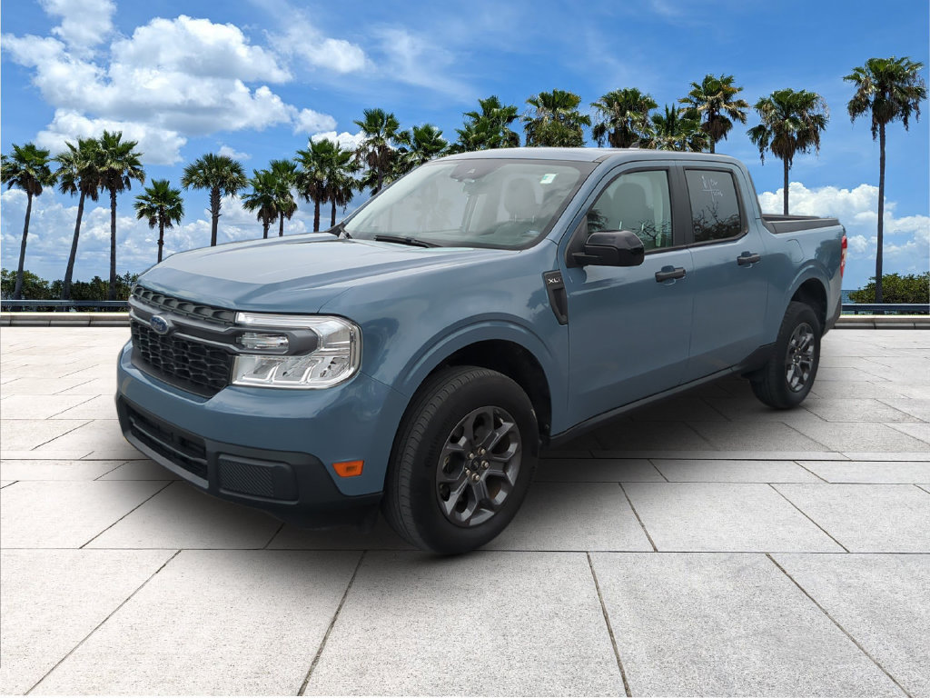 Certified 2024 Ford Maverick XLT w/ XLT Luxury Package FWD image 3