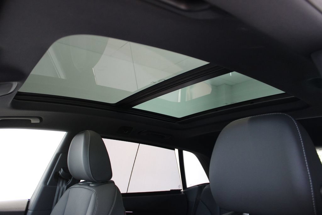 New 2026 Audi Q8 Premium Plus AWD/4WD image 24