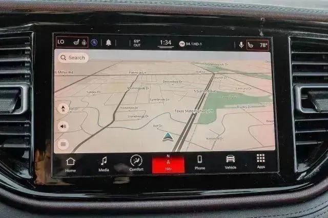 Used 2022 Dodge Durango Citadel RWD image 27