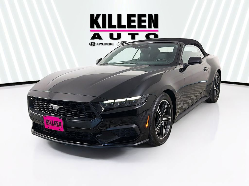 Used 2025 Ford Mustang Premium image 3