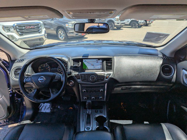 Used 2020 Nissan Pathfinder SL AWD/4WD image 21