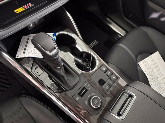 New 2026 Toyota Highlander Limited AWD/4WD image 20